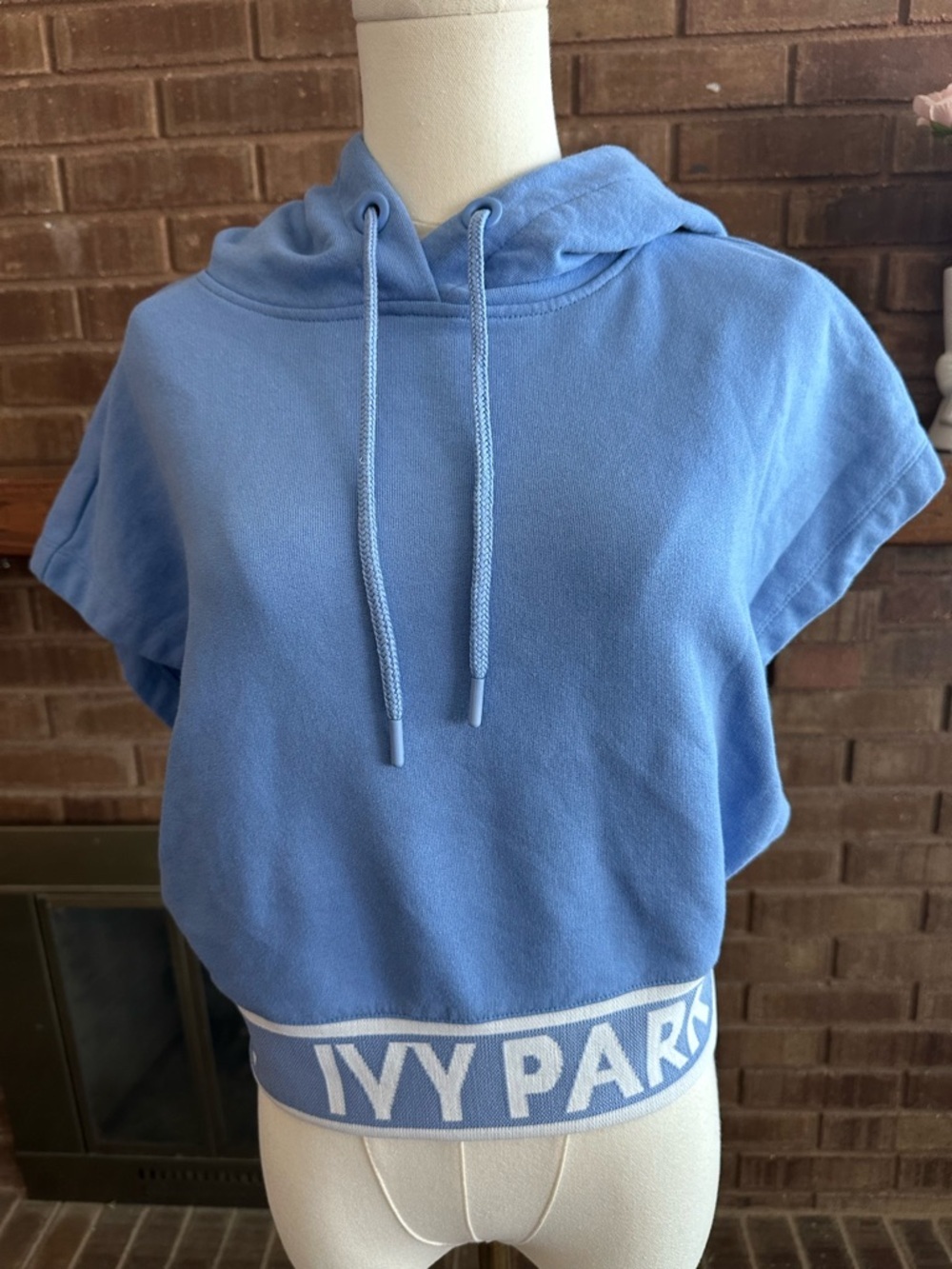 IVY PARK Purple Hooded Crop Sweatshirt Athleisure Gym Workout Small
